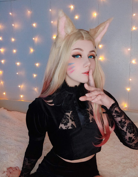 Anastasia Komori Nackt auf OnlyFans