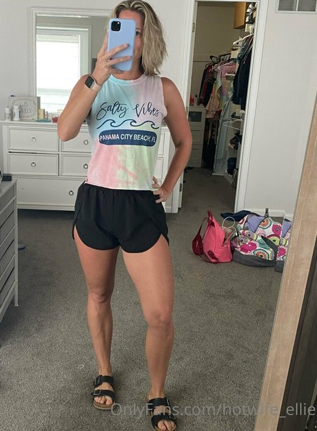 Hotwife ellie OnlyFans-Bilder