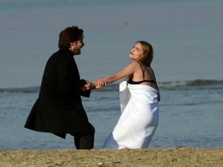 Cara Delevingne OnlyFans kostenlos geleakt