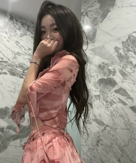 Sejinming OnlyFans Beiträge