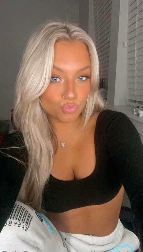 carolinecolston Neuer OnlyFans Leak