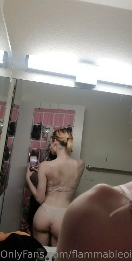 Claire Tennebrarum Nacktbilder von OnlyFans