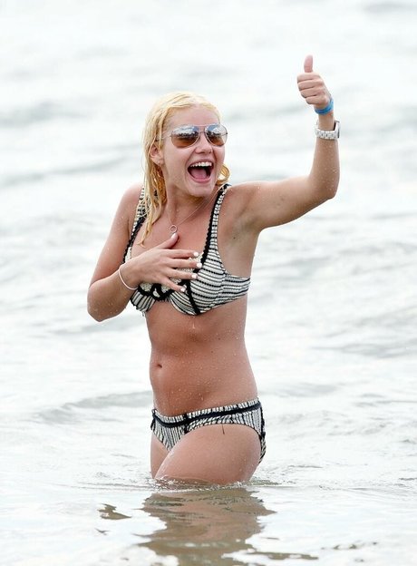 Elisha Cuthbert OnlyFans gratis