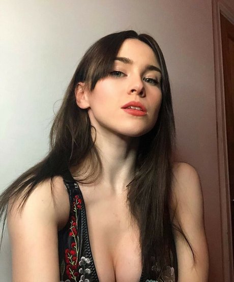 Frankie Lollia Nackt