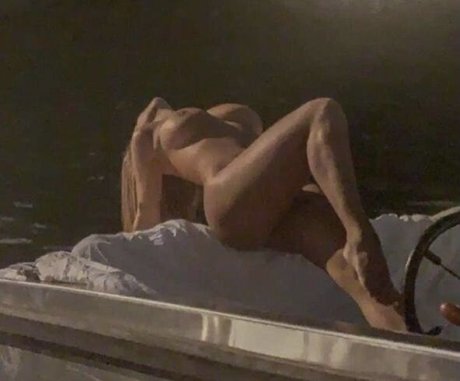 gothic kitty onlyfans perfekte Medien