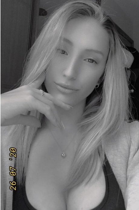 Caitlin Beevers OnlyFans Leaks