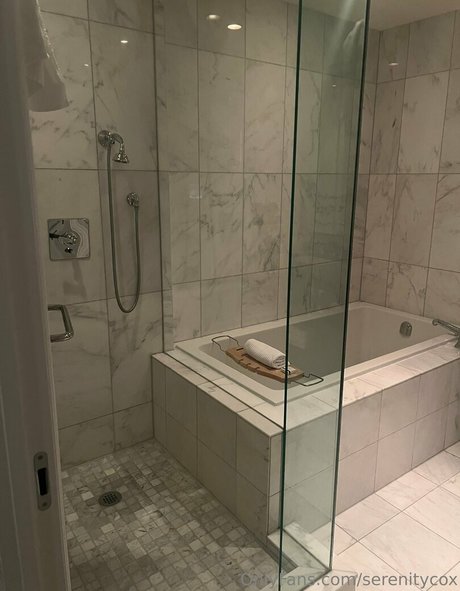 serenitycox OnlyFans Pornografie