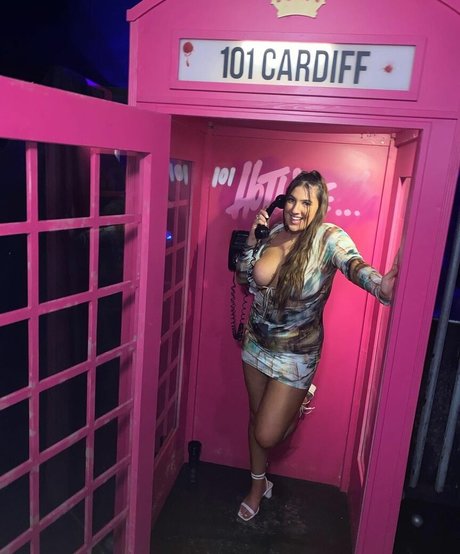 The Blue Dress Girl Neue geleakte OnlyFans-Inhalte