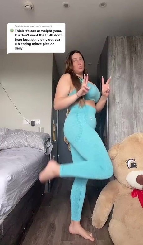 The Blue Dress Girl Porn OnlyFans Leak