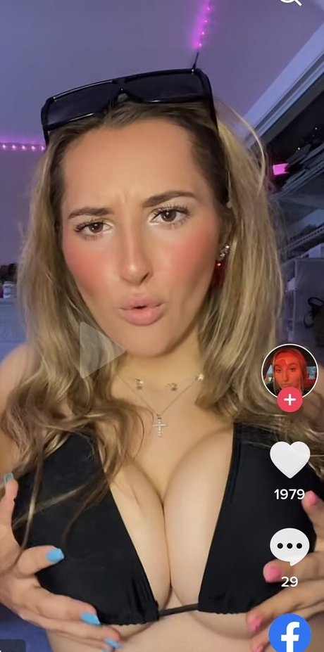 Angelina Cross OnlyFans Leaks Nacktbilder