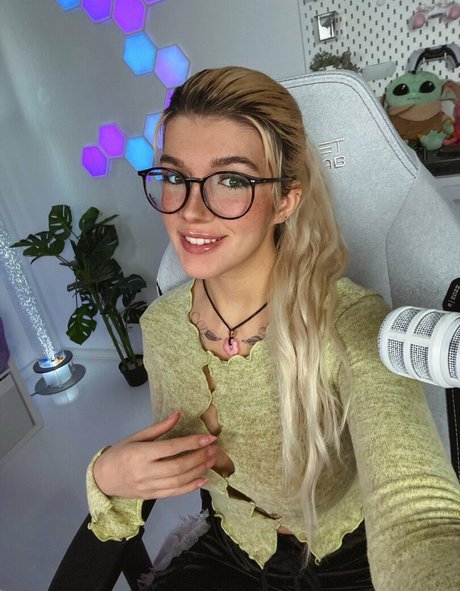 Kunshikitty OnlyFans