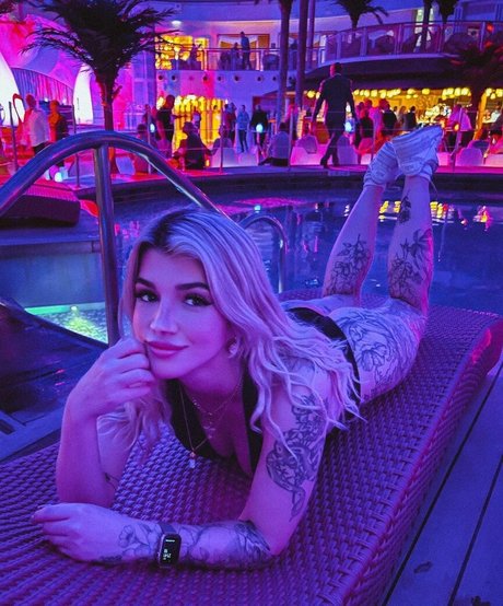 Kunshikitty OnlyFans-Post