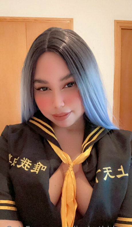 schlampenfrau onlyfans schön nackt Ungefiltert