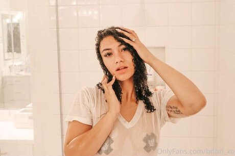 wetkittybri Oben ohne OnlyFans