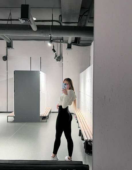 red mila Nacktbilder OnlyFans Geleakt