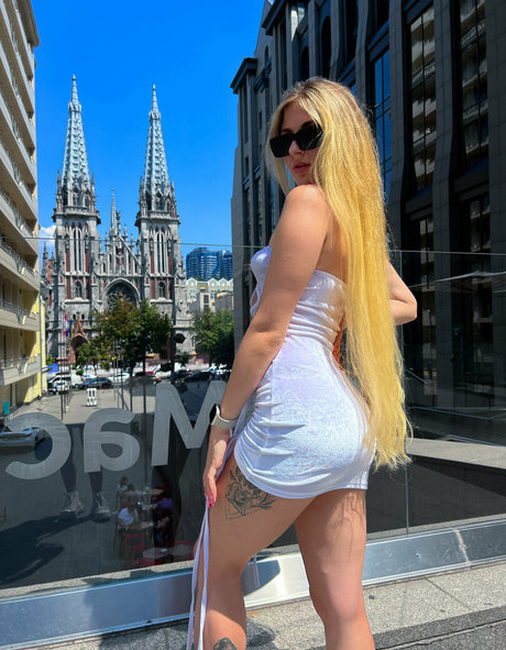 red mila OnlyFans Pornografie