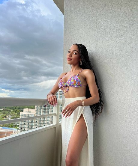 Teala Dunn OnlyFans Model Bilder