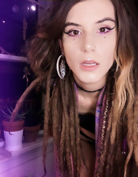 mimi f0xxx free OnlyFans-Bilder