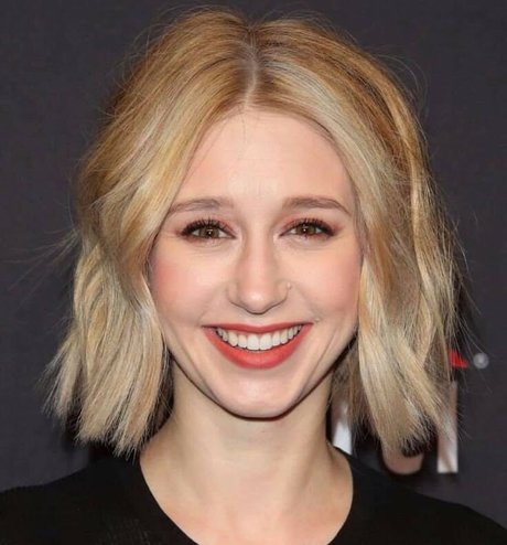 Taissa Farmiga Auf OnlyFans