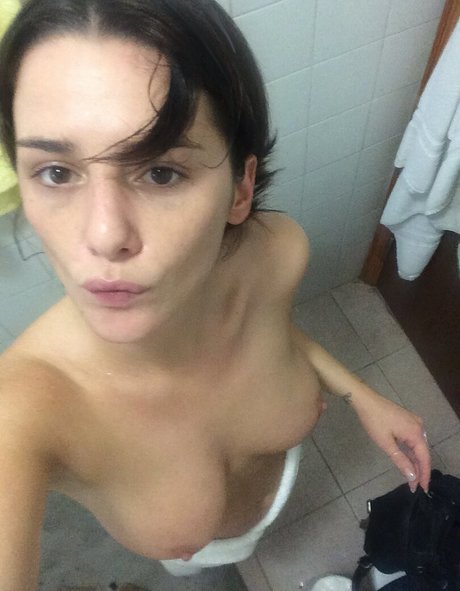 Addison Timlin OnlyFans Nacktbilder