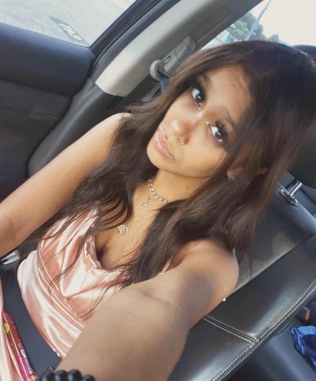 Lyla Troglin OnlyFans Bilder geleakt