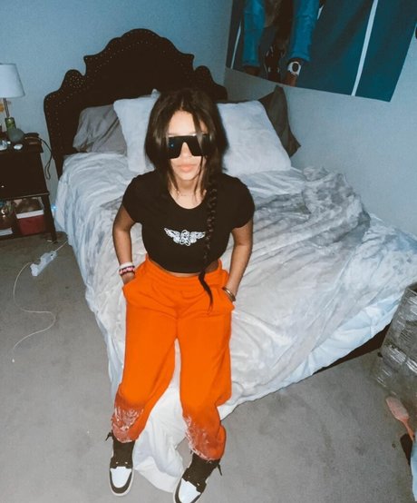 Lyla Troglin Nackt OnlyFans