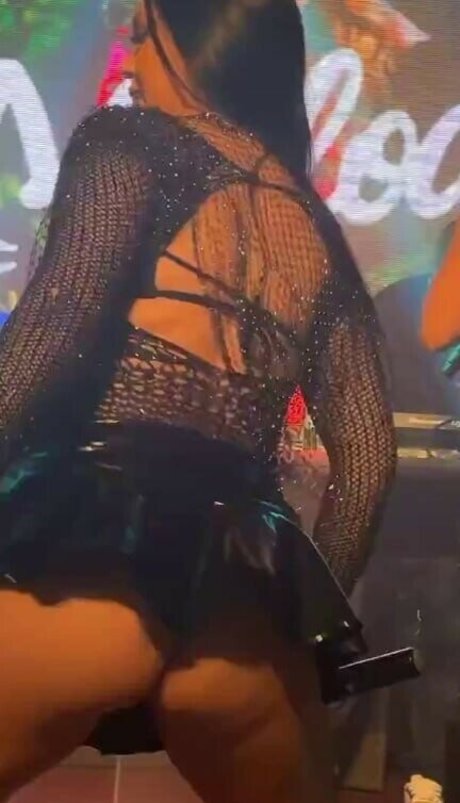 MC Bella Angel OnlyFans Pornografie