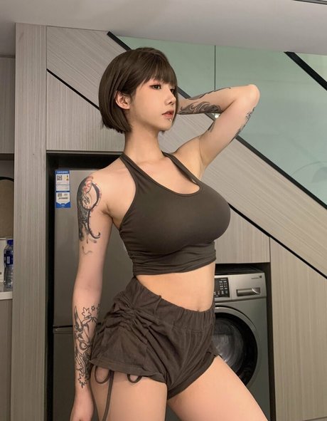 shiliuyelei OnlyFans Sex