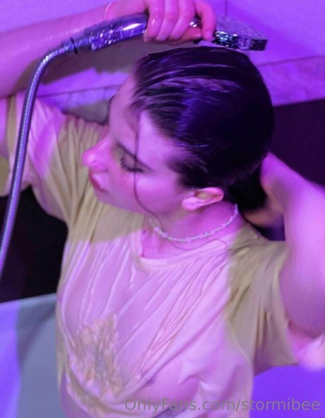 stormibee Model OnlyFans Foto