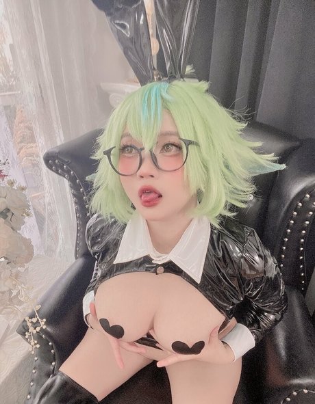 Yuki Hiino Model OnlyFans Foto