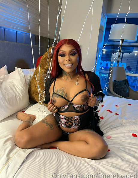 japanische milf-onlyfans heiß nackt Galerie