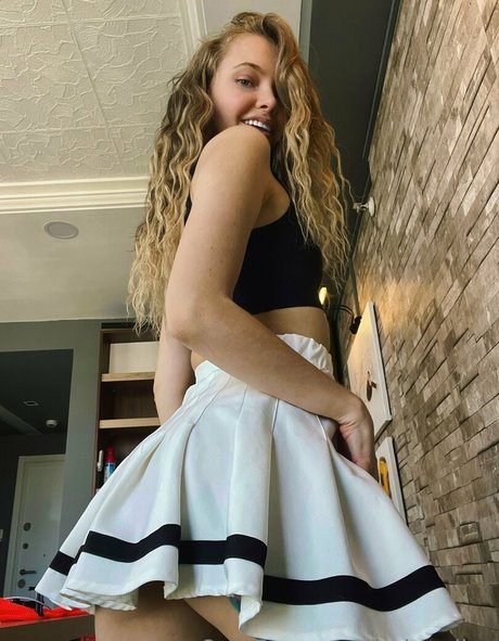 baby riley OnlyFans-Bilder