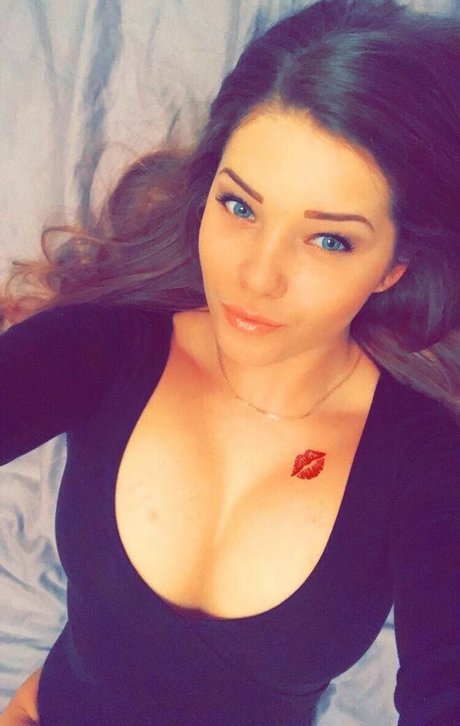 Divine Ramona OnlyFans Nackt Leak