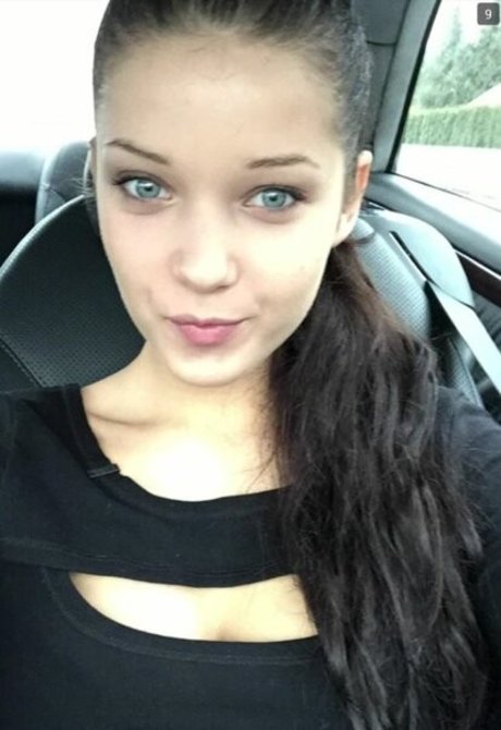 Divine Ramona OnlyFans Nacktbilder geleakt