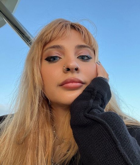 Noodlenom Nacktbilder von OnlyFans