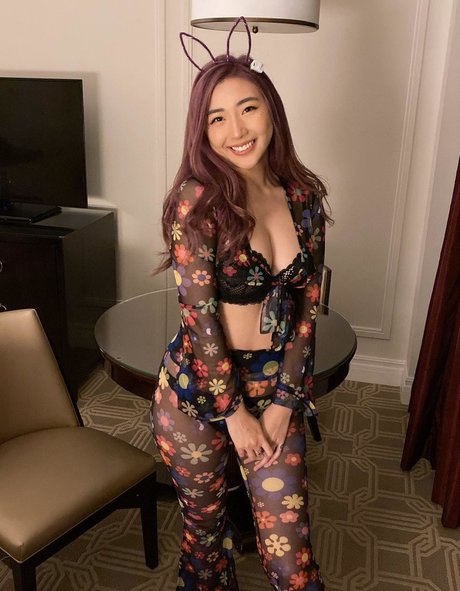 xChocobars OnlyFans Brüste Bild