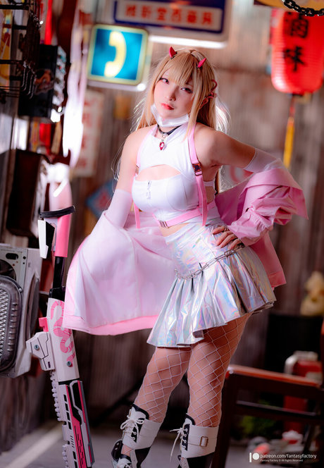 Fantasy Factory Brüste OnlyFans