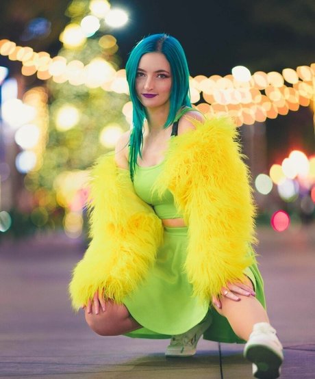 Littlesiha OnlyFans Leak