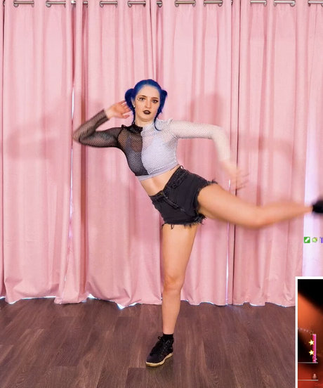 Littlesiha Nacktbilder von OnlyFans geleakt