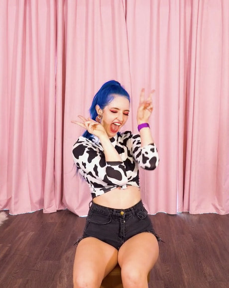 Littlesiha OnlyFans Porn