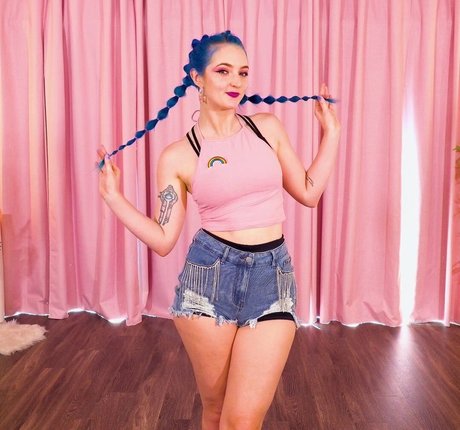 Littlesiha Leaked OnlyFans Fotos