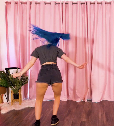 Littlesiha Nacktbilder von OnlyFans geleakt