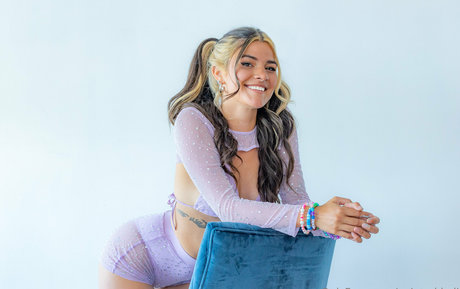 issameg Nacktbilder-Leaks von OnlyFans