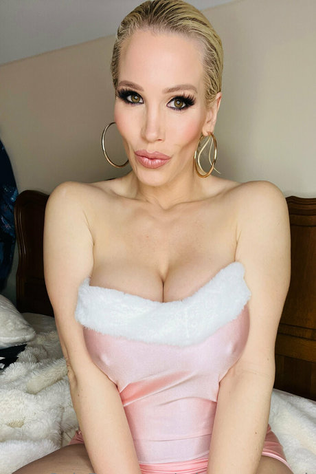 rebeccamoreuk OnlyFans Sex geleakt