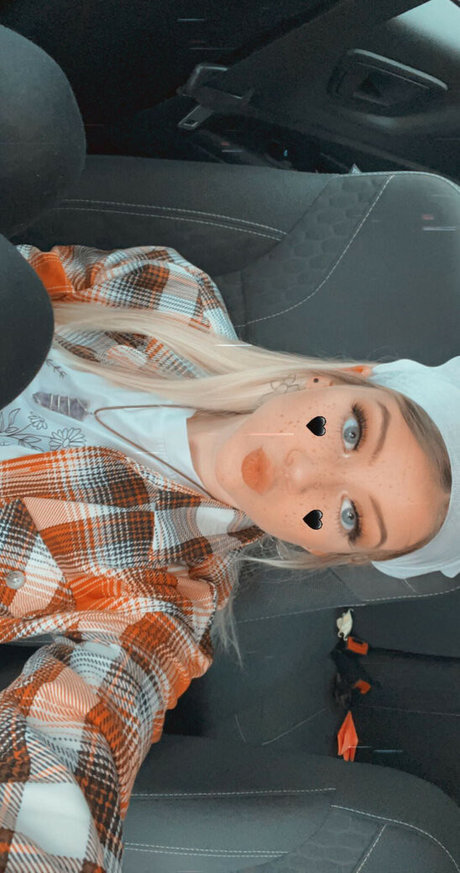 Gingiehippie Nacktpornos auf OnlyFans