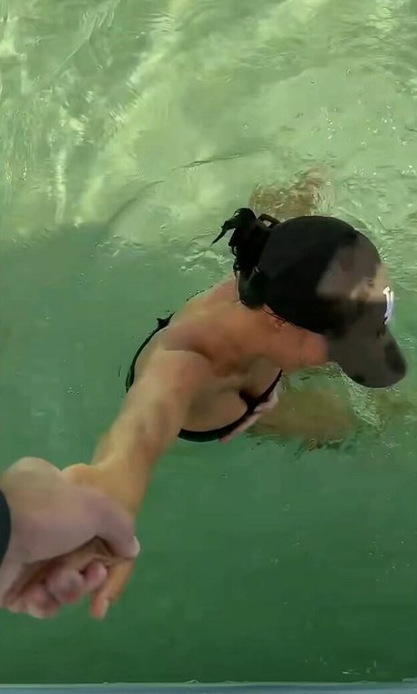 kleiner schwanz shemale onlyfans Pornografie HD