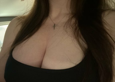 Saikui NurlyFans-Pornos