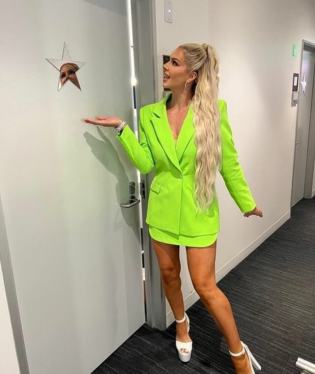 Maryse WWE Nackt auf OnlyFans