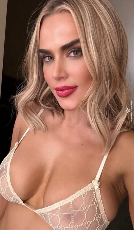 Lana WWE OnlyFans Nacktbilder geleakt