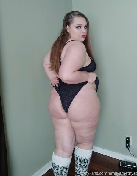 phoebegoth Leaked OnlyFans Fotos